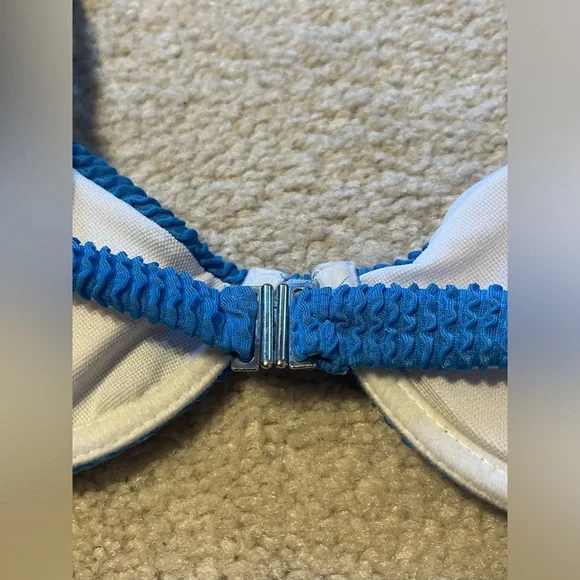 Blue ruffled bikini👙 - Picture 8 of 8